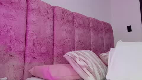 Kendall online show from January 5, 5:27 pm