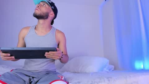    online show from January 6, 5:41 am