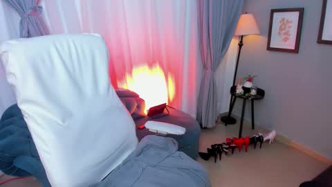 Kiraaaa 0 online show from January 31, 8:29 pm