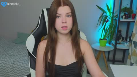 Molly   Emily online show from January 16, 6:27 pm