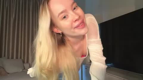 Snapshot of _kkkhaleesi_ chatting on July 21, 3:36 pm DENI online show from July 21, 3:36 pm