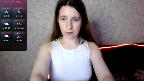 _kylle_ online show from October 9, 6:50 pm