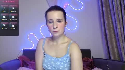 _kylle_ online show from November 5, 7:14 pm