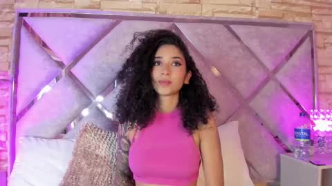 Lanna  online show from September 11, 4:01 am