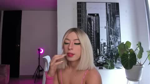 Agatha Arias IG  lapetitemort 1 online show from November 4, 6:40 pm