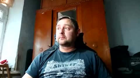 Snapshot of _lastjedi_ chatting on November 13, 12:15 pm OBI-WAN online show from November 13, 12:15 pm