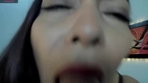 Lauralove online show from May 8, 9:53 pm