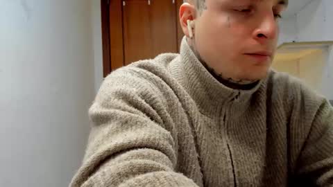 Layne online show from March 18, 2:20 pm