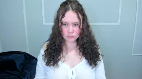 Snapshot of _leana_oo chatting on May 14, 5:31 pm leana online show from May 14, 5:31 pm