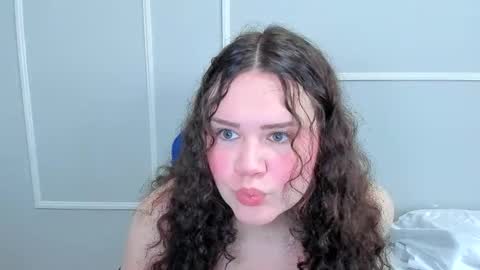 Snapshot of _leana_oo chatting on May 26, 5:09 pm leana online show from May 26, 5:09 pm