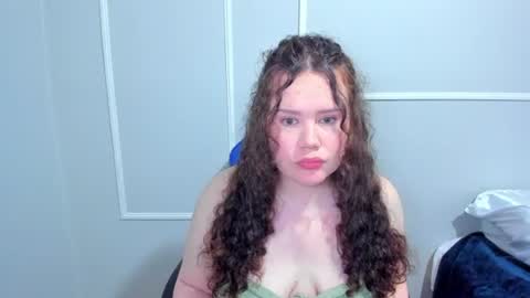 Snapshot of _leana_oo chatting on June 26, 6:34 pm leana online show from June 26, 6:34 pm