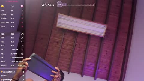 Snapshot of _leohot_ chatting on October 21, 10:05 am _leohot_ online show from October 21, 10:05 am