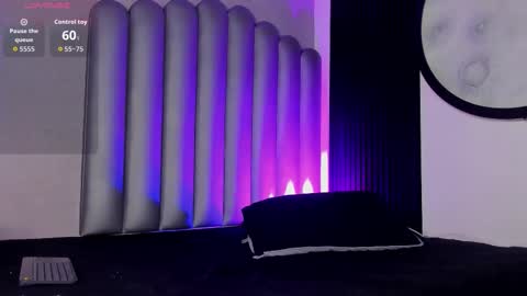 Snapshot of _leohot_ chatting on November 30, 3:54 am _leohot_ online show from November 30, 3:54 am