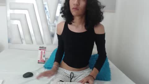 _lexx1e online show from December 24, 5:13 pm