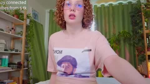 Snapshot of _lightmyfire chatting on January 30, 9:25 am Salome   Lovense always on from 5 tk   My content and your custom requests  online show from January 30, 9:25 am