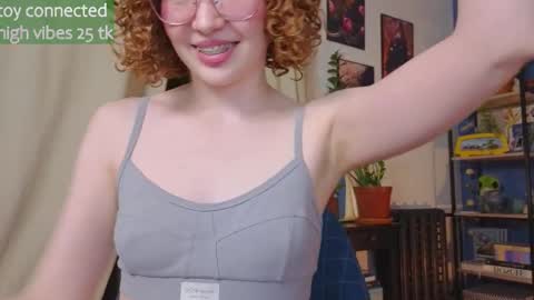 Snapshot of _lightmyfire chatting on February 27, 4:31 am Salome   Lovense always on from 5 tk   My content and your custom requests  online show from February 27, 4:31 am