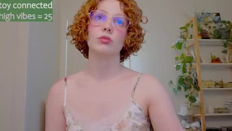 Snapshot of _lightmyfire chatting on September 12, 8:14 am Salome   Lovense always on from 5 tk   My content and your custom requests  online show from September 12, 8:14 am