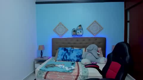 Snapshot of _lilly_miller chatting on September 16, 8:54 pm Liily online show from September 16, 8:54 pm