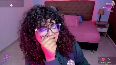 Snapshot of _lilly_miller chatting on October 5, 8:51 pm Liily online show from October 5, 8:51 pm