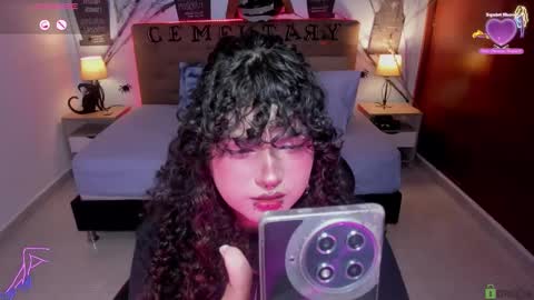 Snapshot of _lilly_miller chatting on October 18, 9:26 pm Liily online show from October 18, 9:26 pm