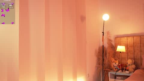 Lissana online show from March 25, 1:39 pm