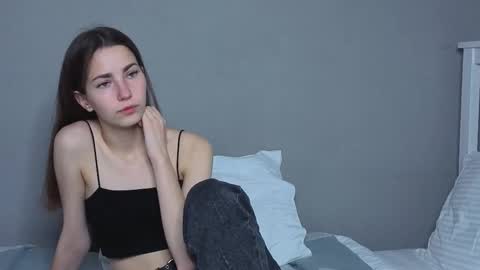 Emma online show from September 30, 1:54 am