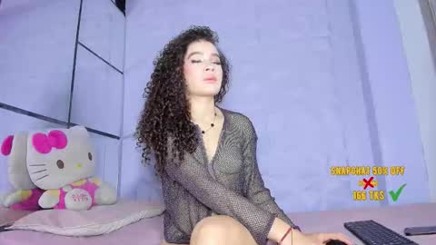 Snapshot of _littlelia chatting on September 24, 11:24 am Anna online show from September 24, 11:24 am