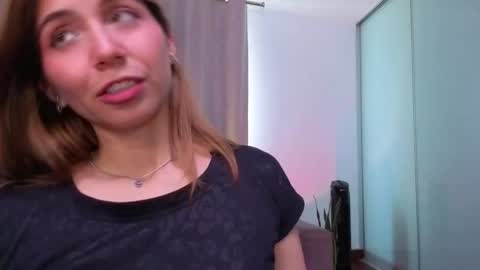 Sammy online show from December 3, 7:01 pm