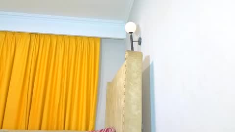 Littlevenus online show from April 12, 2:27 am