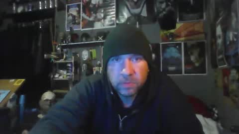 That guy online show from December 5, 4:21 am