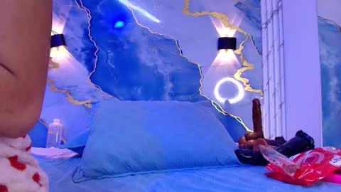 Lorrayne online show from October 27, 12:09 pm