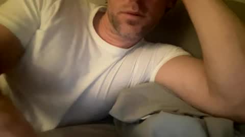 _lululeo_ online show from April 18, 4:05 am