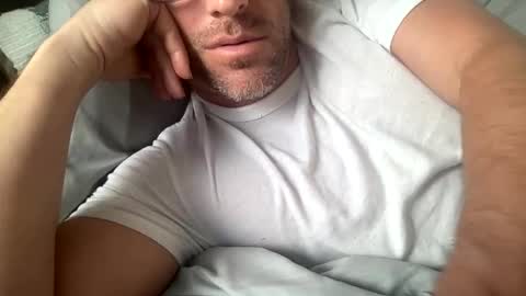 Snapshot of _lululeo_ chatting on May 9, 1:33 am _lululeo_ online show from May 9, 1:33 am