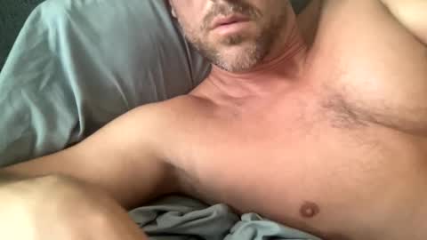 Snapshot of _lululeo_ chatting on June 4, 1:55 am _lululeo_ online show from June 4, 1:55 am