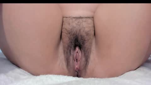  luna  sweet  online show from March 25, 7:42 pm