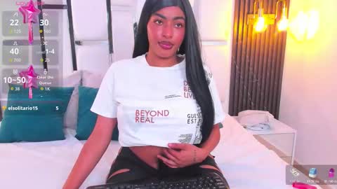 Snapshot of _luna_rossee_ chatting on February 18, 9:33 pm _luna_rossee_ online show from February 18, 9:33 pm