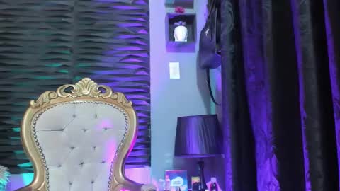 _lustyles_ online show from January 18, 8:51 am