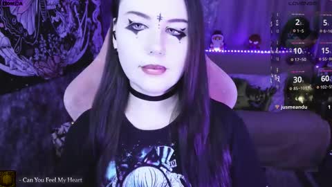 Mia online show from February 3, 12:43 pm