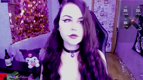 Mia online show from March 1, 3:19 am