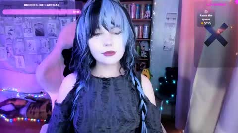 Mia online show from April 27, 2:31 am
