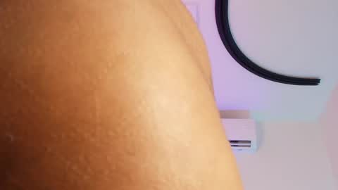 Maddy online show from November 26, 11:55 am