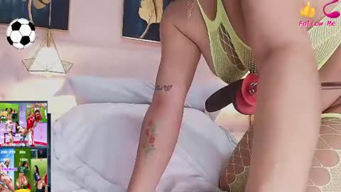 Snapshot of _malikaa_ chatting on July 9, 1:26 pm malka online show from July 9, 1:26 pm
