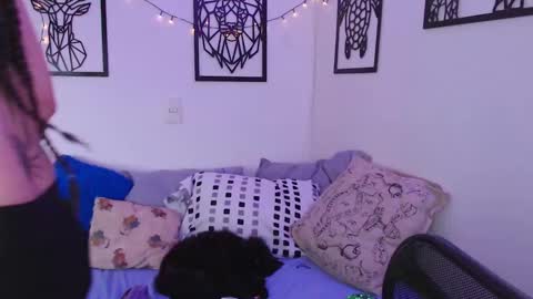 Marce  online show from March 12, 10:39 pm