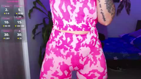 Marce  online show from December 23, 12:30 am