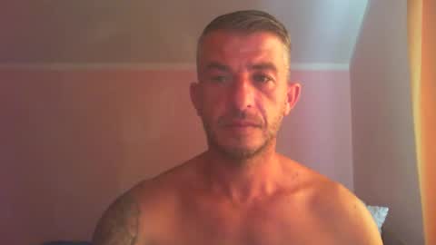 Snapshot of _marrrio chatting on May 31, 5:59 am _marrrio online show from May 31, 5:59 am