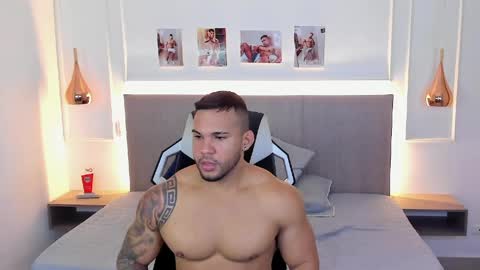_matthew_santos_ online show from June 2, 12:01 am