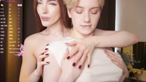 Elva and Kate  online show from March 6, 7:38 am