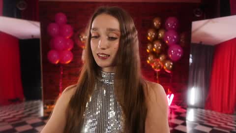 Snapshot of _meganmeow_ chatting on September 20, 8:32 pm  Saturday - start 2030-2130 GMT online show from September 20, 8:32 pm
