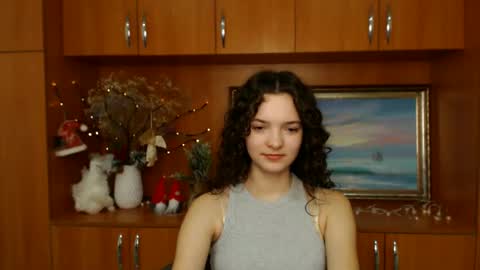 Susie online show from December 21, 10:28 am