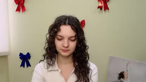 Susie online show from February 19, 7:17 am